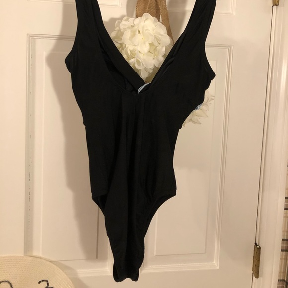 Women’s Sexy Black Swimsuit - Picture 5 of 10